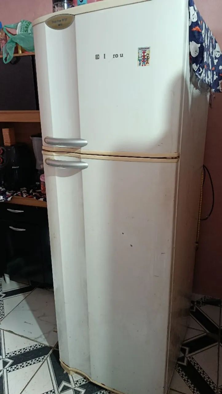 Geladeira Eletrolux 