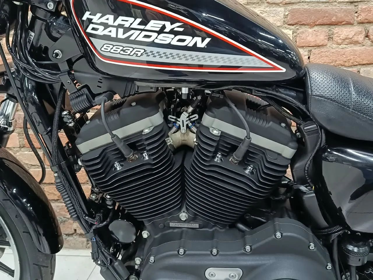 Harley-Davidson XL 883 R - Foto 5