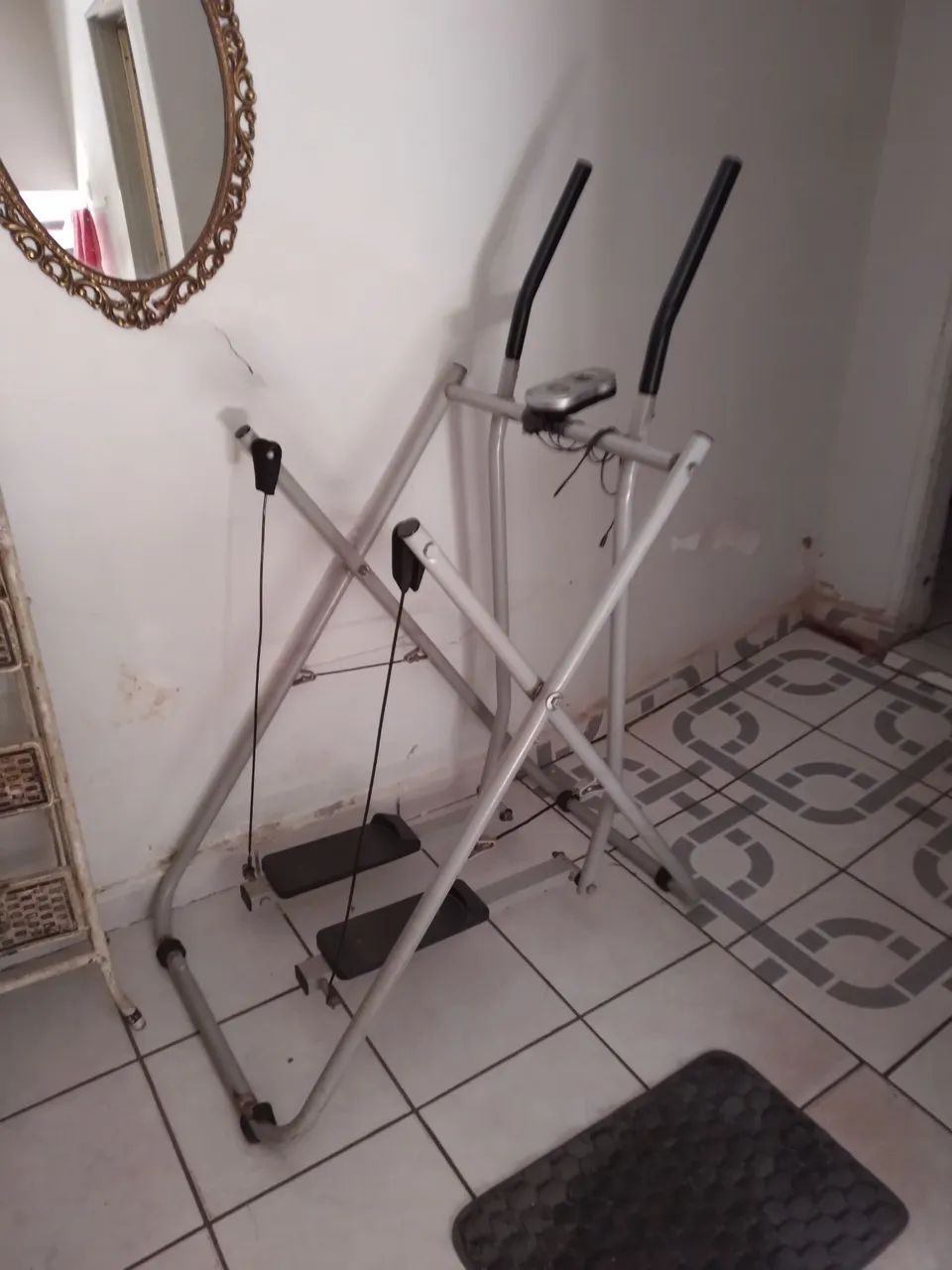 Vende-se: Simulador de caminhada 