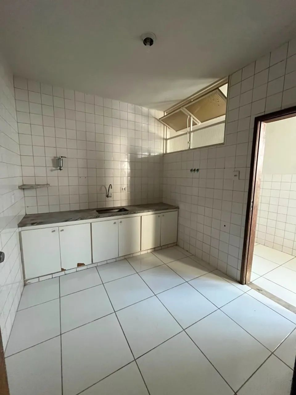 Alugo Apartamento 4 quartos Centro - Foto 4