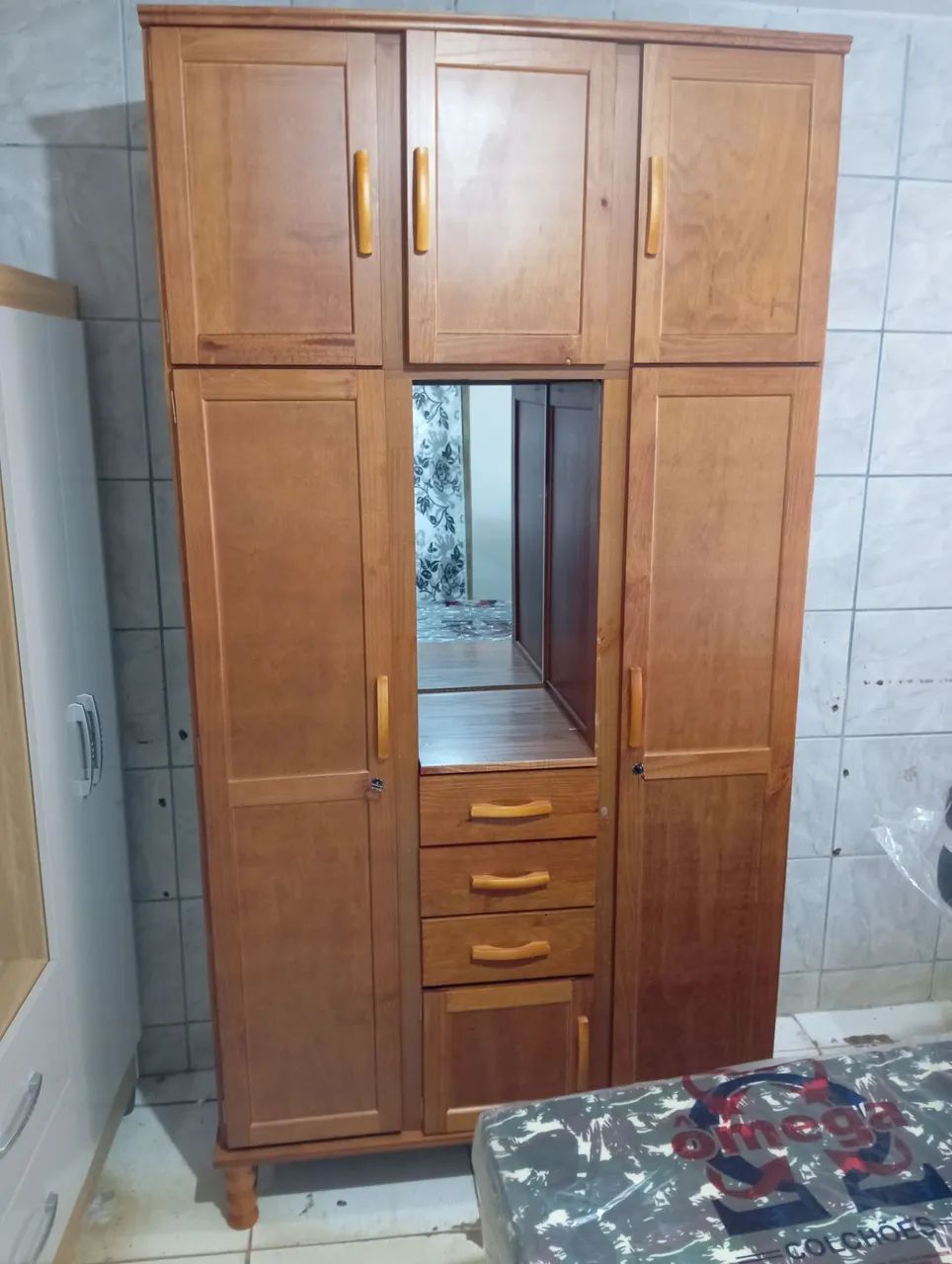 Guarda roupa novo em madeira  - Foto 2