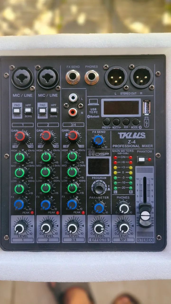 Mesa de som TKL-Z4 interface  - Foto 3