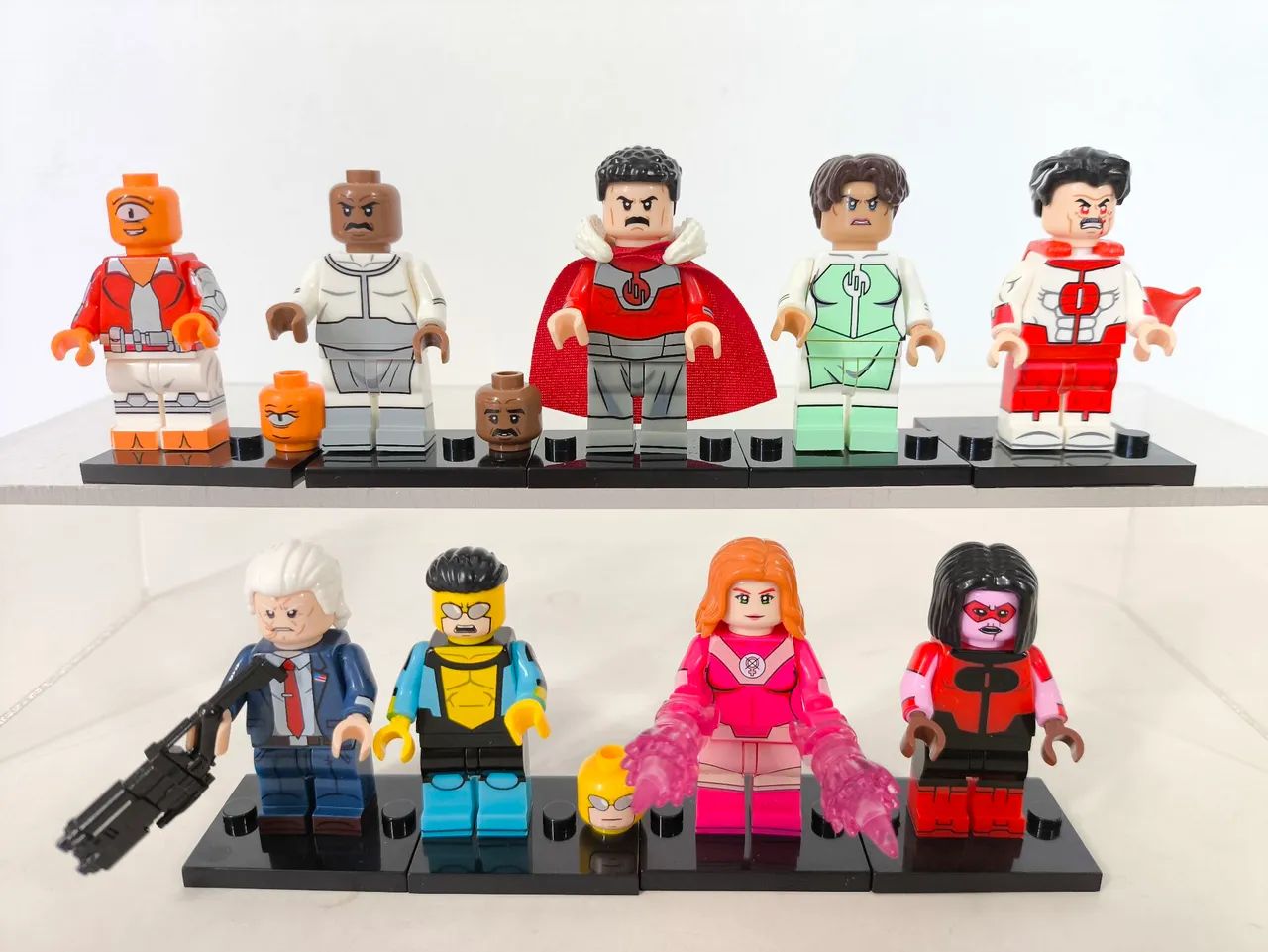 Lego Invencível  - Foto 2