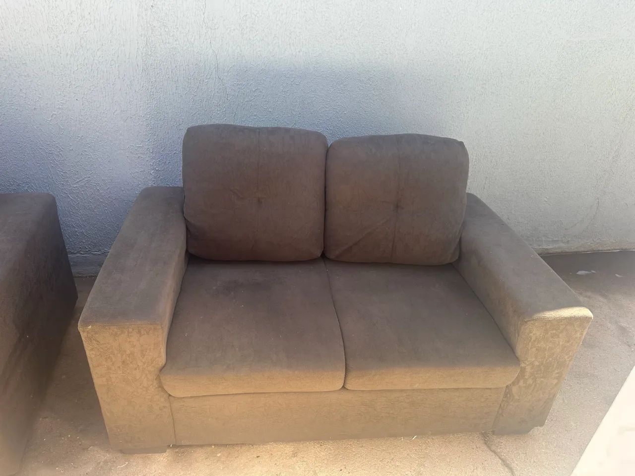 Vendo 2 sofás de 2 e 3 lugares - Foto 5
