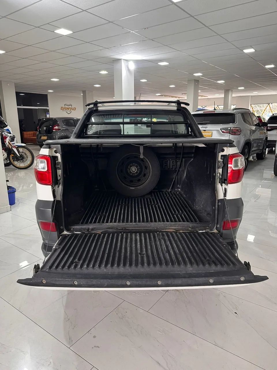 Fiat Strada Working Hard 1.4 Fire Flex 8V CD 2015 - Foto 3