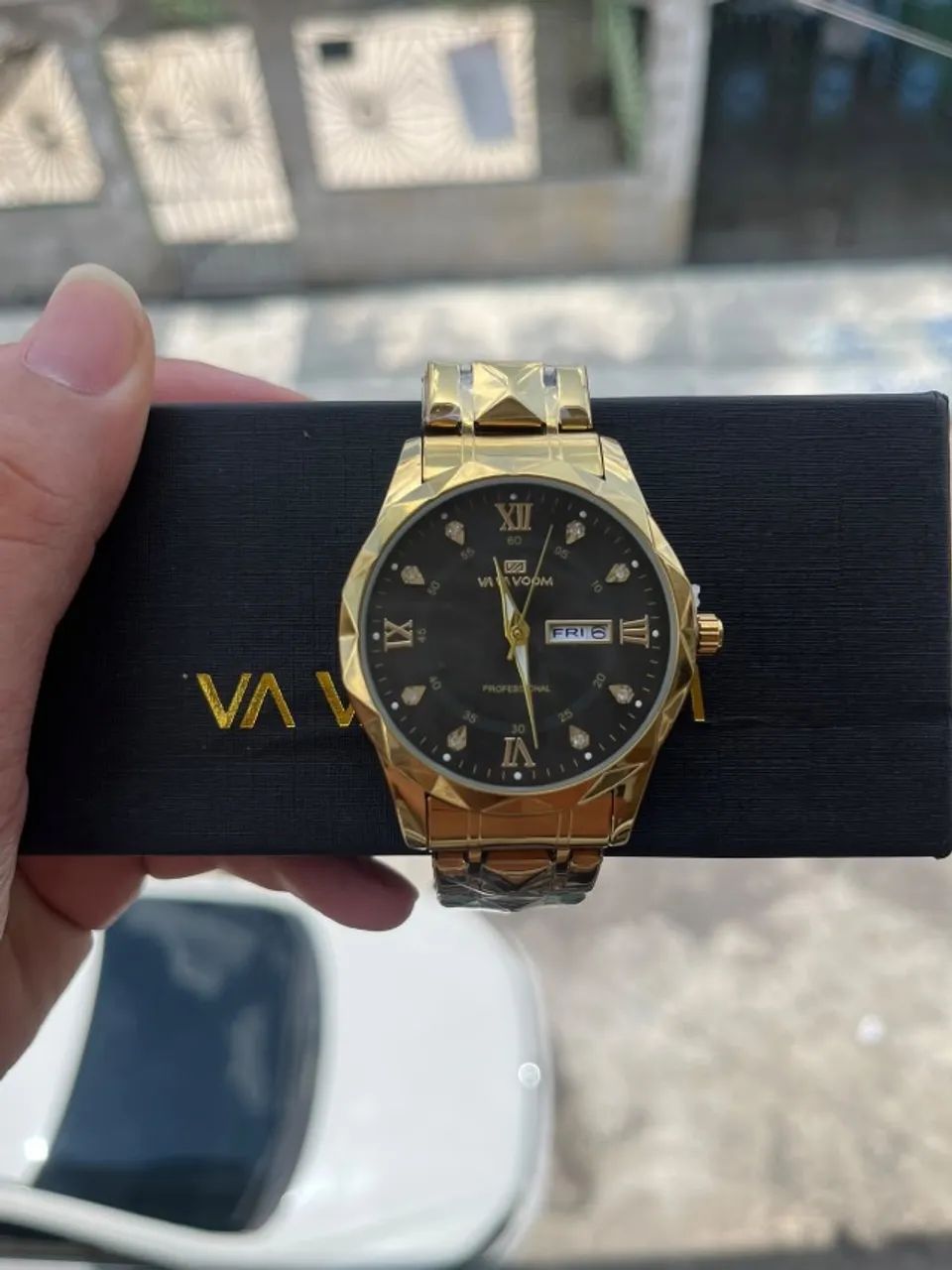 RELOGIO DE LUXO ESTILO DIAMANTADO - OFERTAS - Foto 4