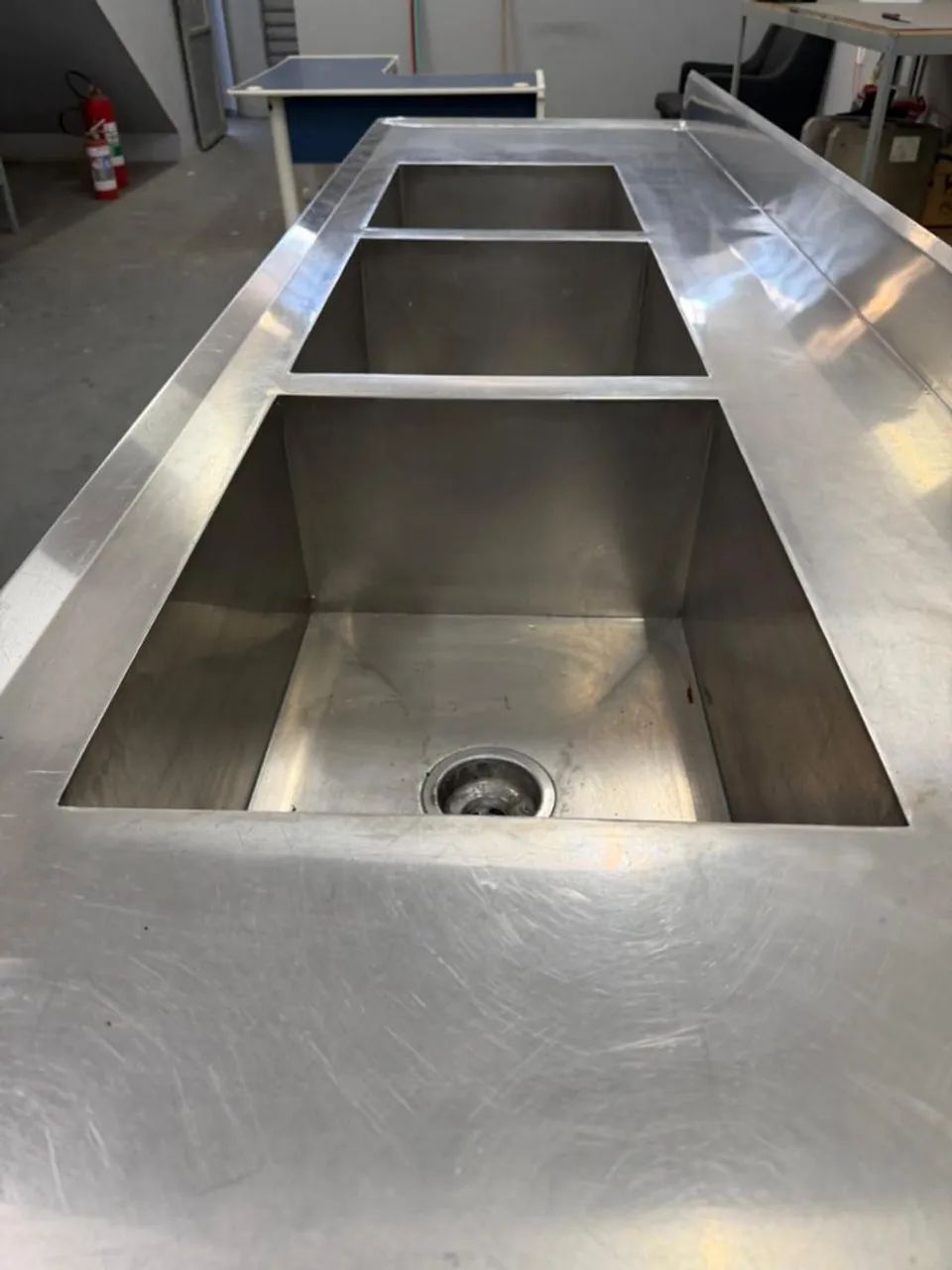 Mesa Inox 3 Cubas 2,40* - Foto 4