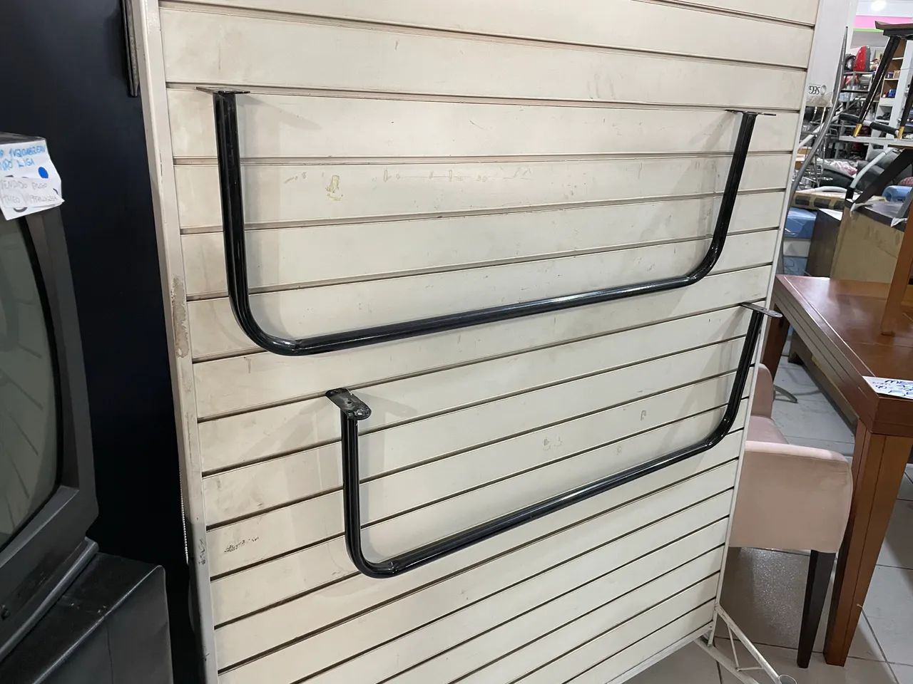 Conjunto de 2 Araras de Parede para Roupas