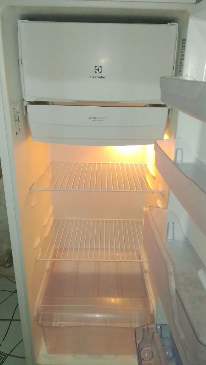 Geladeira Eletrolux  - Foto 4