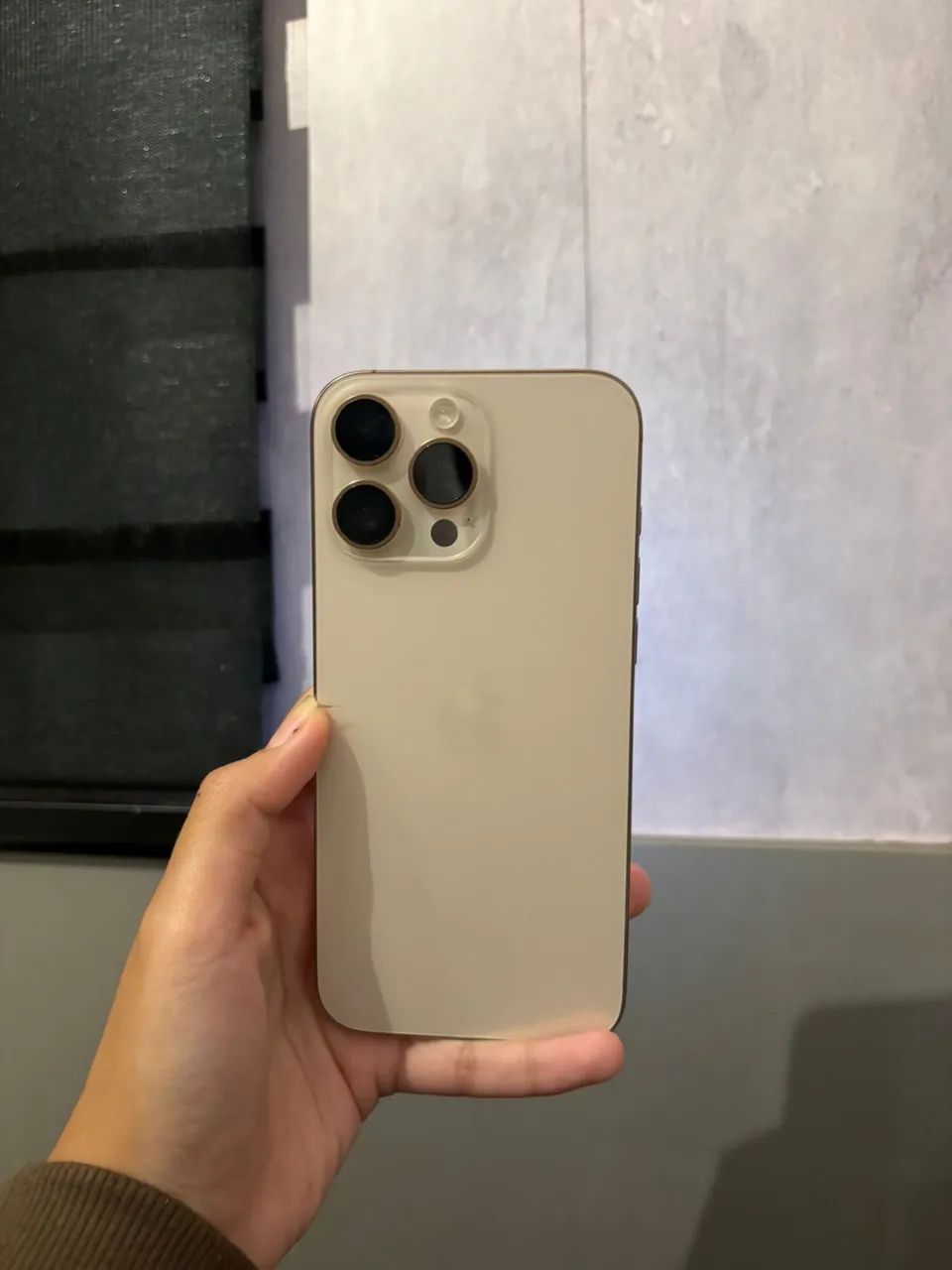 iPhone 16 Pro Max - 256GB(Gold) - Celulares e Smartphones - Ponta