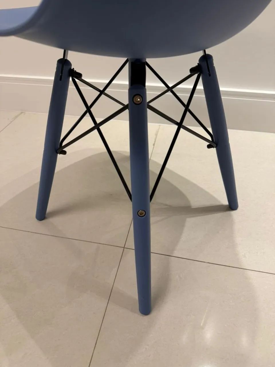Cadeira Eamis Eiffel Azul - Foto 3