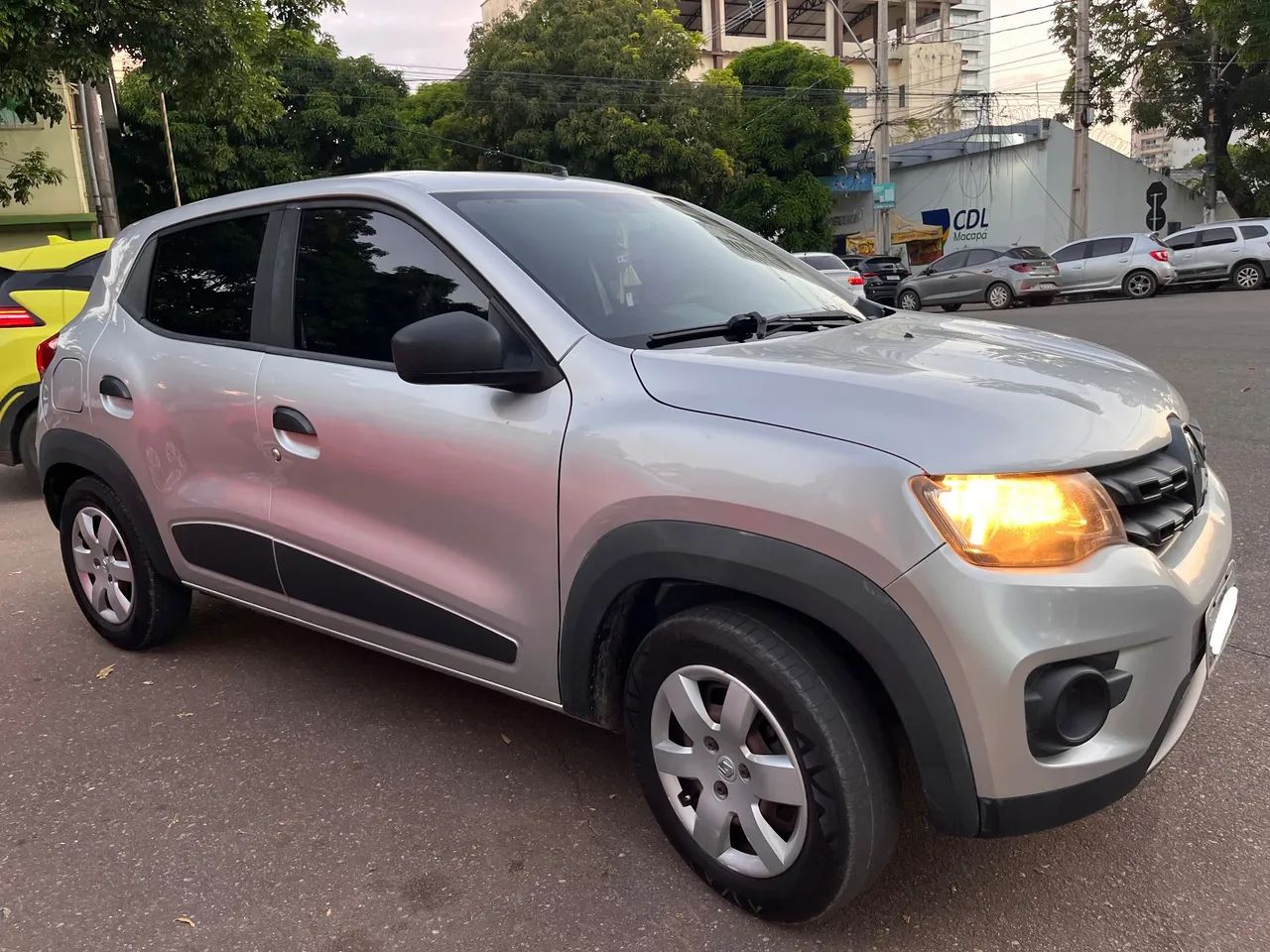 Renault Kwid Zen 1.0 Flex 12V 5P Mec. 2019 - Foto 4