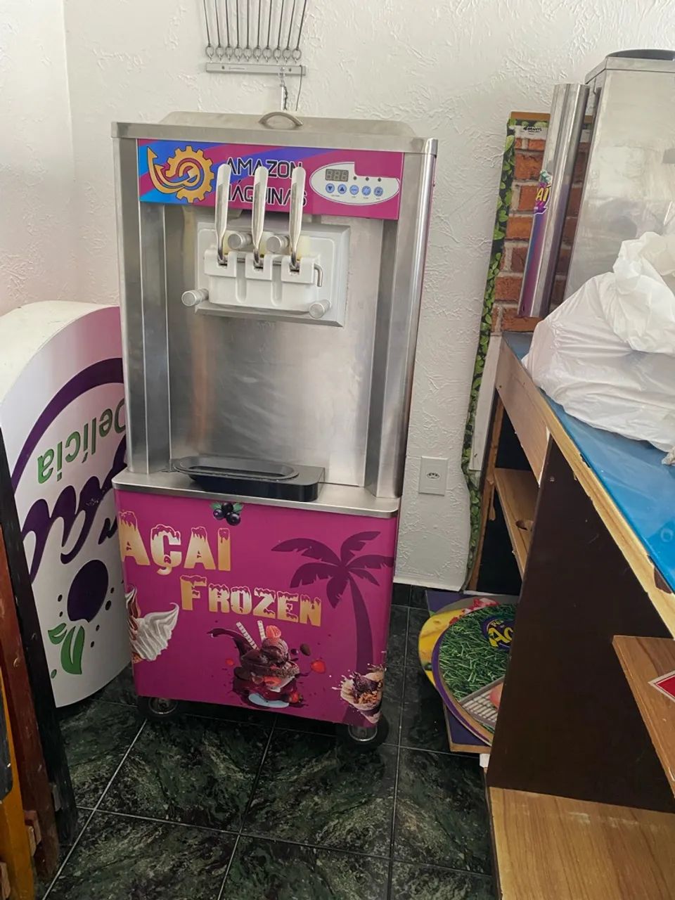 Equipamento pra açaí frozen 