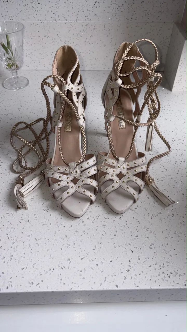 Salto Carmen Steffens  - Foto 3