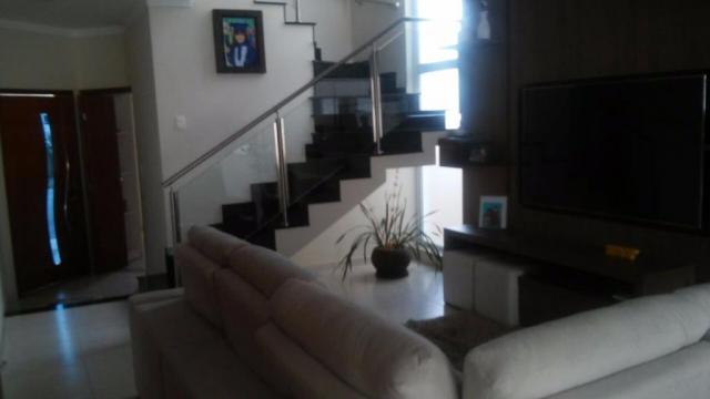 Lindo sobrado residencial à venda em condomínio fechado, jardim crystal park, jacareí. - Foto 2