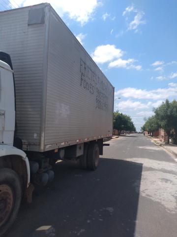 Caminhão de frete - Foto 2