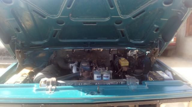 Chevrolet D-20 Custom com carroceria de madeira - Foto 11