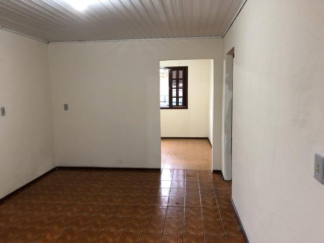 Aluga-se Casa com 03 quartos no Petrópolis - Foto 6