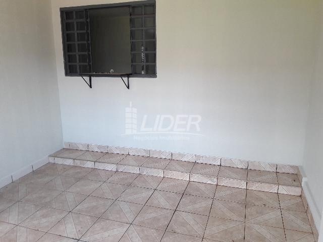 Casa para alugar com 3 dormitórios em Santa mônica, Uberlândia cod:862190 - Foto 13