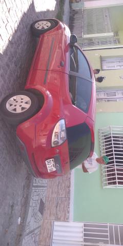Vendo e troco Ford Ka 2013 com ar condicionado e som - Foto 3