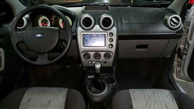 Ford Fiesta 1.6 Flex - Foto 13
