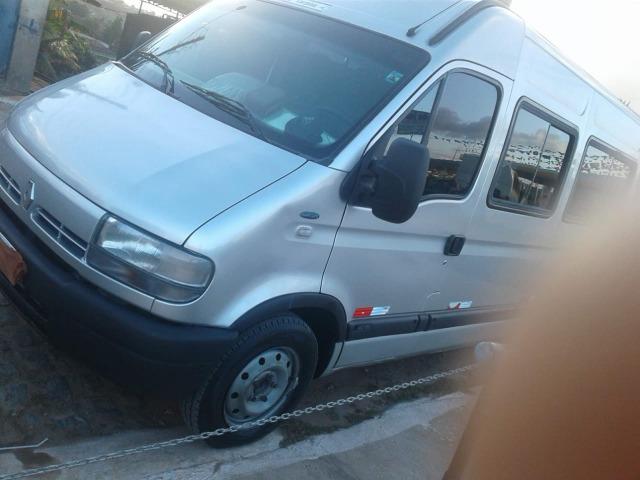 Troco ou vendo uma vam master 2.5 16 lugares lugar