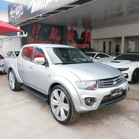 L200 Triton HPE 3.2 4x4 2015/2015
