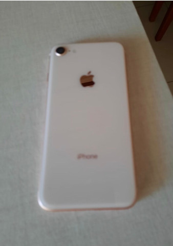 IPhone 8 bem cuidado - Foto 4
