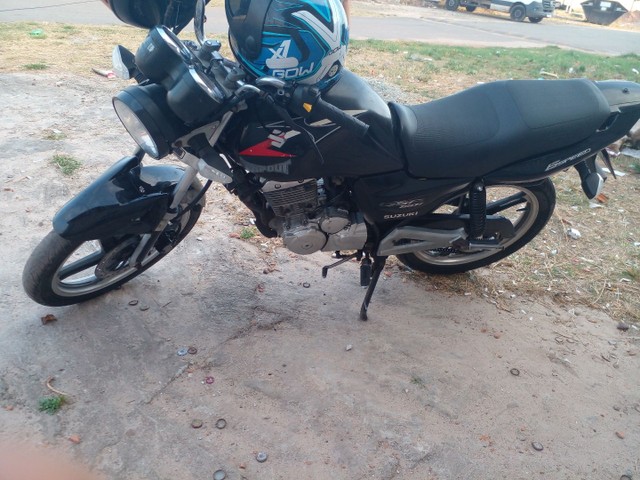 VENDO GSR 150 EM DIAS 2021 ,MOTIVO TRABALHAR EM OUTRO ESTADO E PRECISO VENDER URGENTE