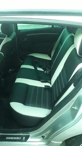 VENDO CARRO