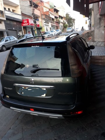 VENDO OU TROCO PEUGEOT 207ESCAPD 2010