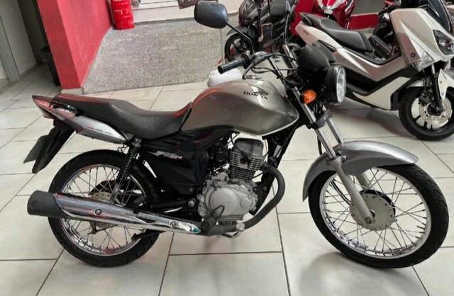 VENDO MOTO