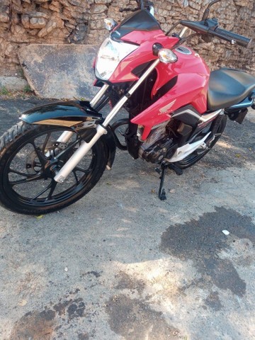 VENDO HONDA CG