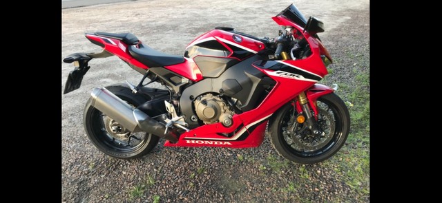 CBR1000RR FIREBLADE 2018