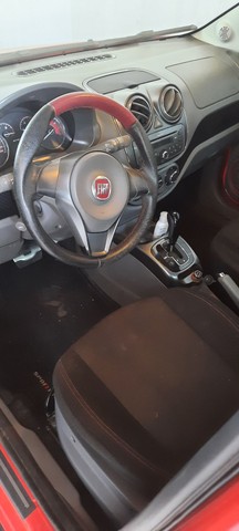 VENDE SE OU TROCO PALIO ATRACTIVE ESPORTING 1.6 POR CARRO DO MEU INTERESSE