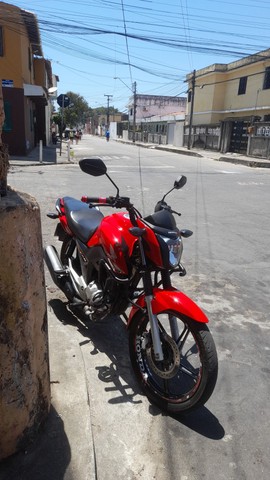 VENDO HONDA FAN 160 2016