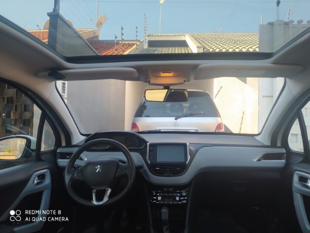 VENDO UM 208 2016