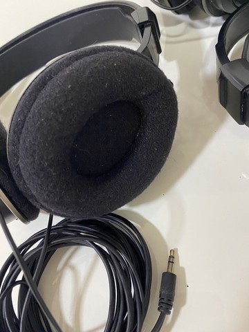 3 fones de ouvido áudio technica modelo ATH-AVC200 usados com mau contato no cabo - Foto 2