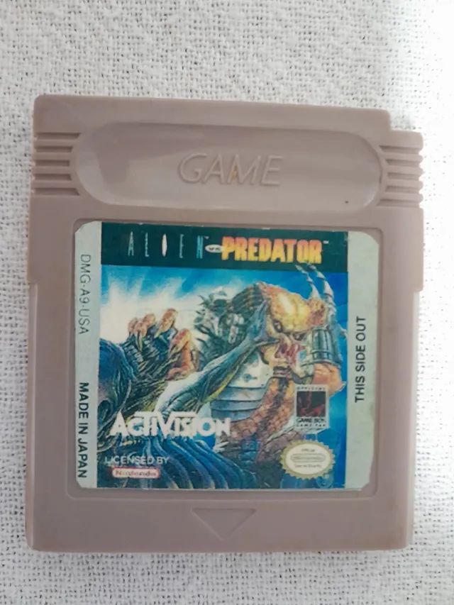 Alien vs Predator Game Boy
