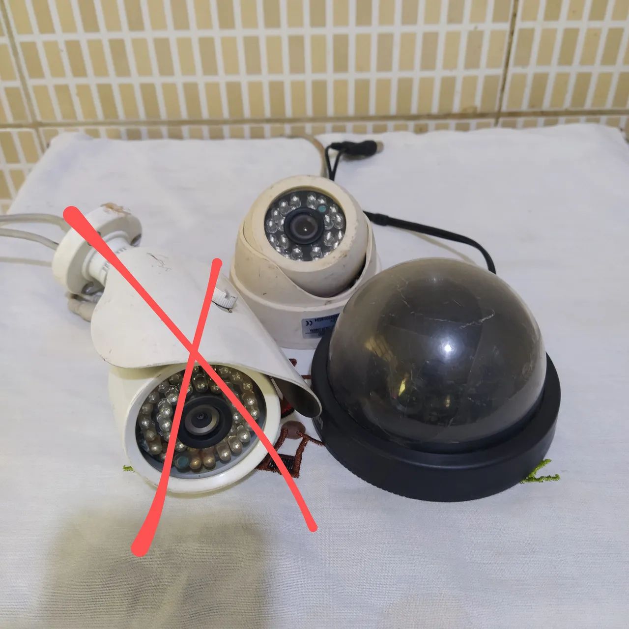 Kit de 2 Câmeras de Segurança analógicas