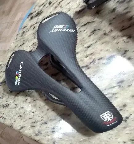 Selim de carbono Ritchey novo fino speed 