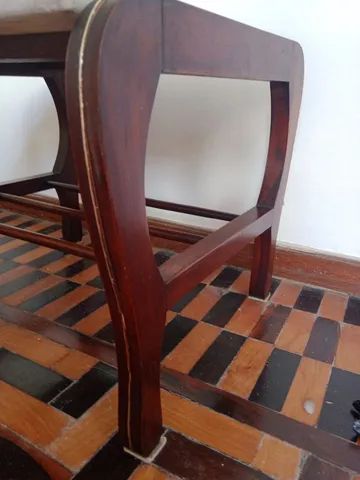 Mesinha de madeira com tampa de mármore - Foto 5