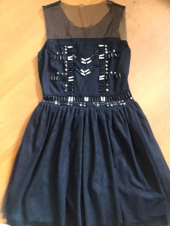 Lote com 3 lindos vestidos de festa 14/16 anos  - Foto 2