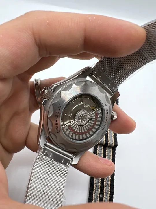 Omega Seamaster Diver Edição 007 - Foto 5