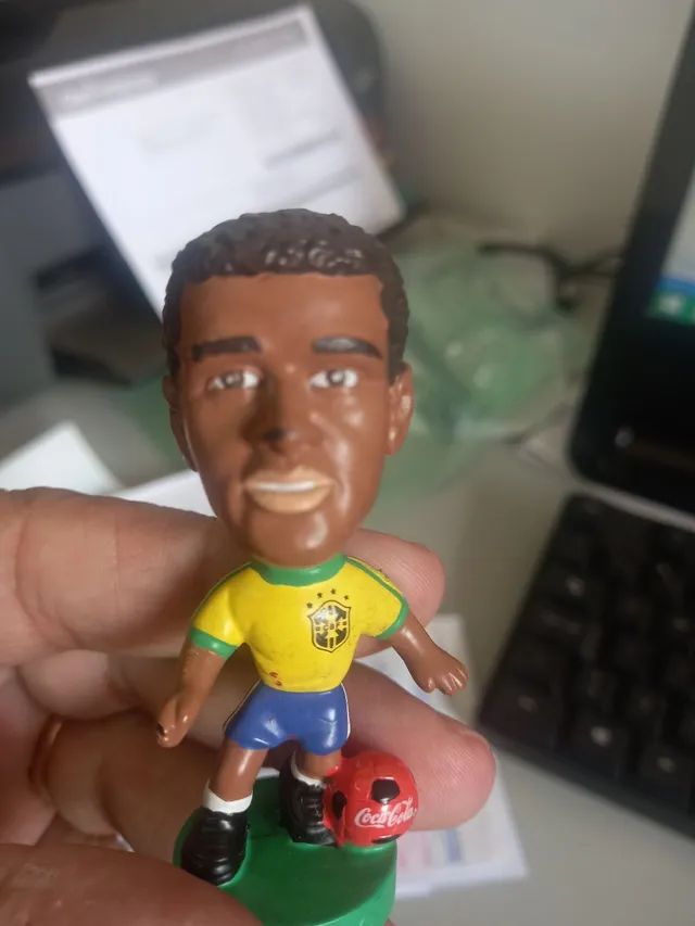 BONECO SELEÇÃO COCA COLA 