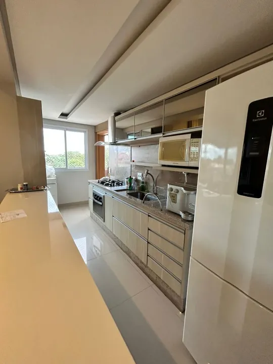 Apartamento com 3 suítes plenas no Green Lake