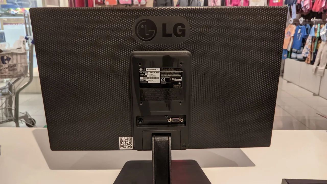 Monitor 20M37AA LED 19,5 - LG<br><br> - Foto 2