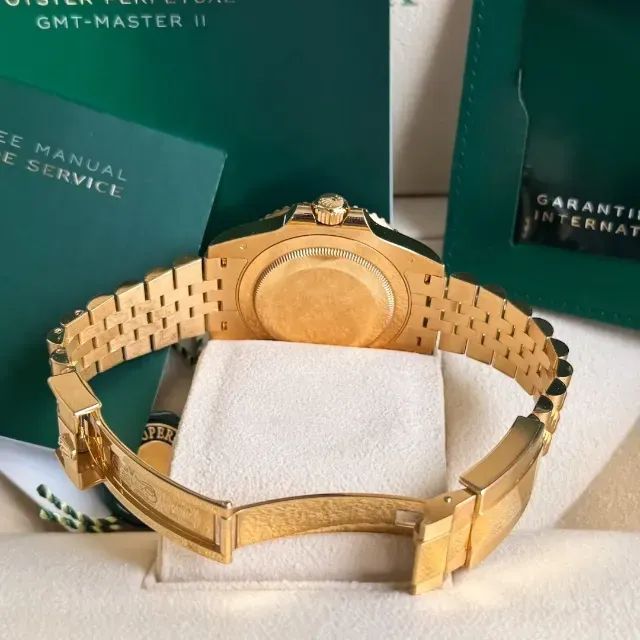 Relógio ROLEX AUTOMÁTICO _ Modelo GMT MASTER II Bruce Wayne Dourado  - Foto 5