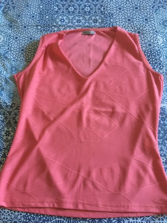 blusa rosa salmão
