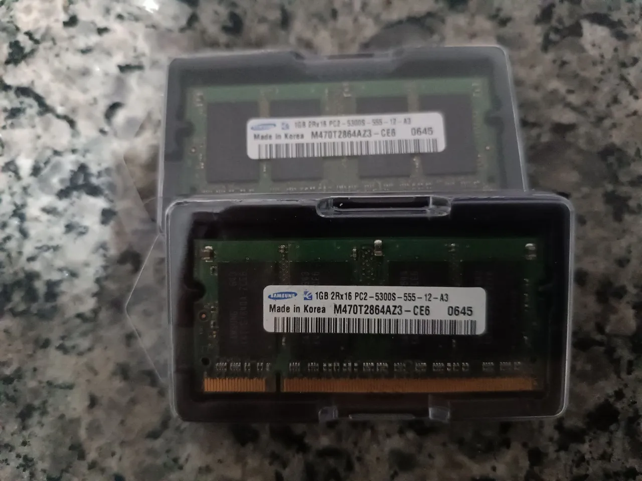 Memória RAM - 2x1GB DDR2